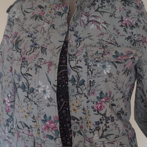 Utility Style Light Jacket - Picture 4 of 7